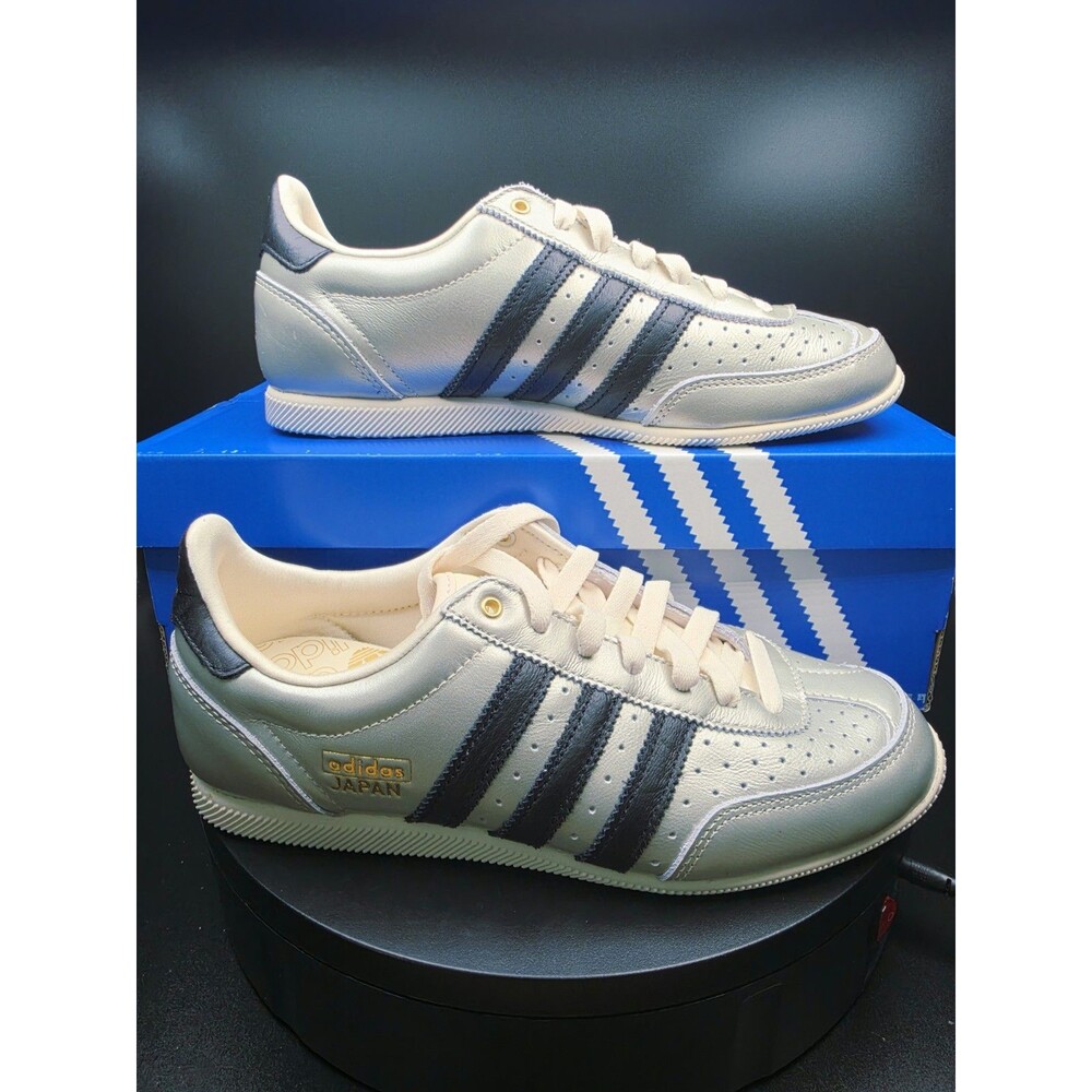 adidas Japan W Low Top LaceUp Leather Sneaker Silver/Black/Cream White US7 WOMEN